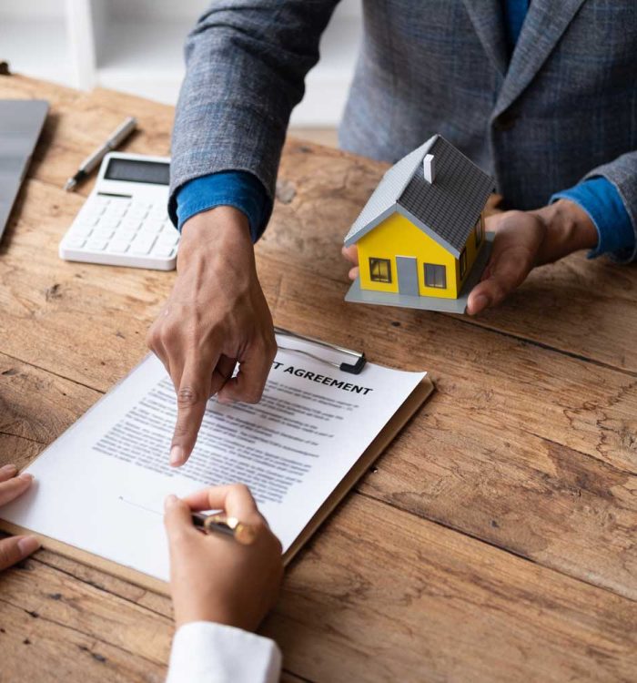 How Does a Conveyancer in Sydney Check Property Contracts for Legal Accuracy?